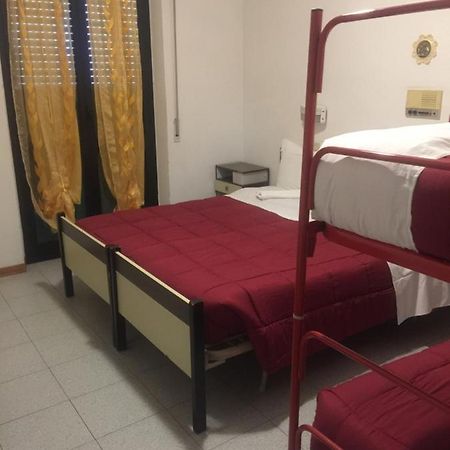 Hotel Sestriere К'янчіано-Терме Екстер'єр фото
