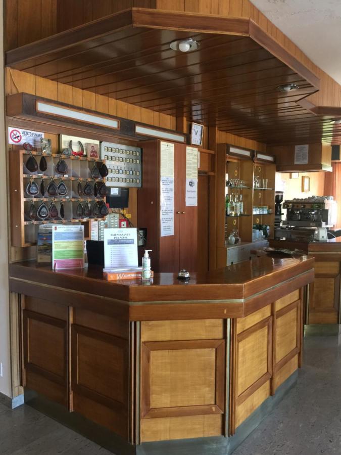Hotel Sestriere К'янчіано-Терме Екстер'єр фото